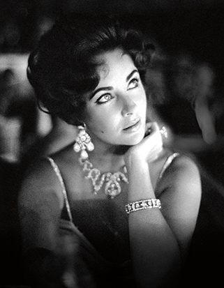 Elizabeth Taylor Fragrance Collection – Featured Image